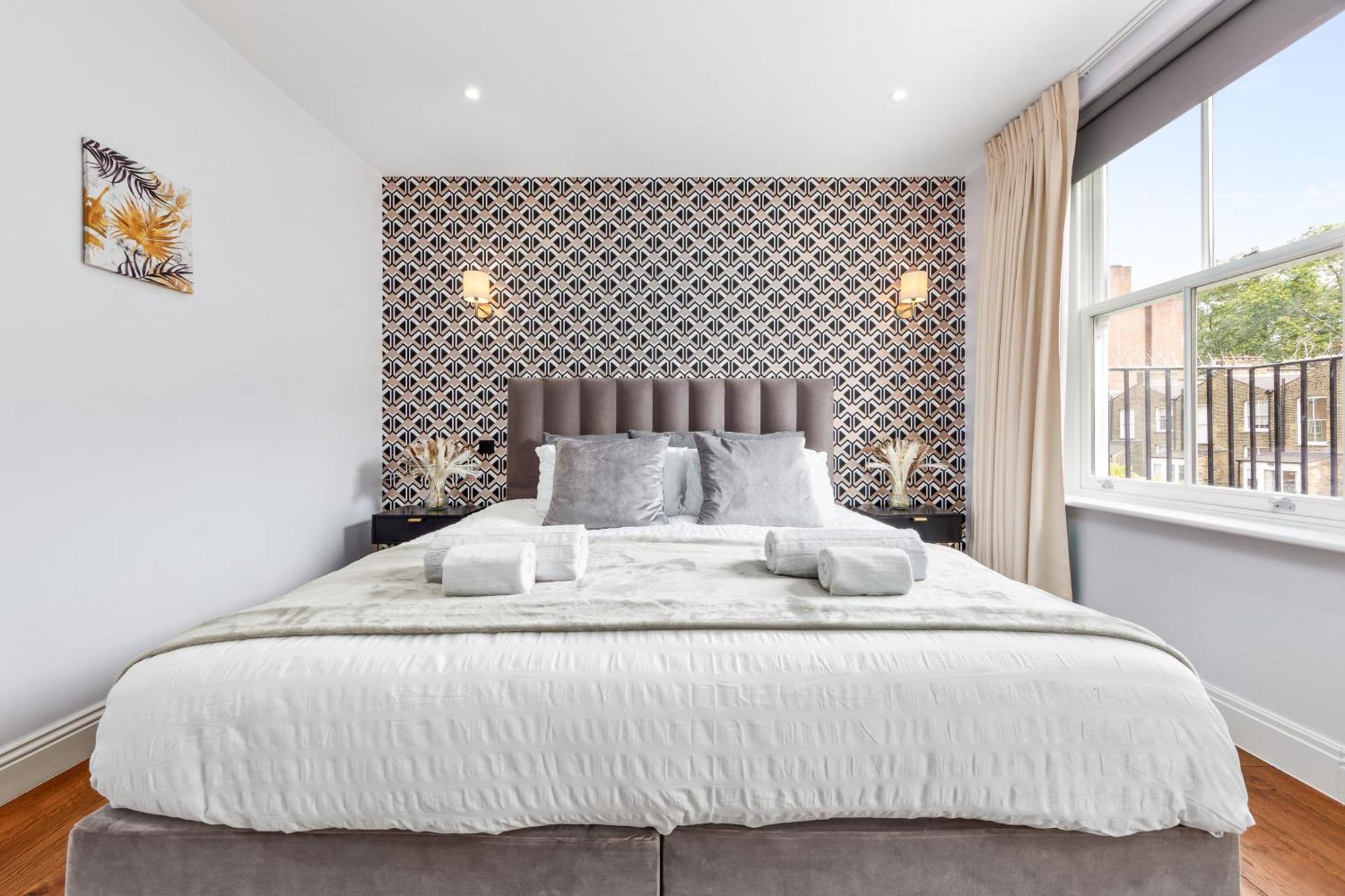 Stylish 2 Bedroom Apartment In Westminster Sleeps 5 With Ac Лондон Екстериор снимка