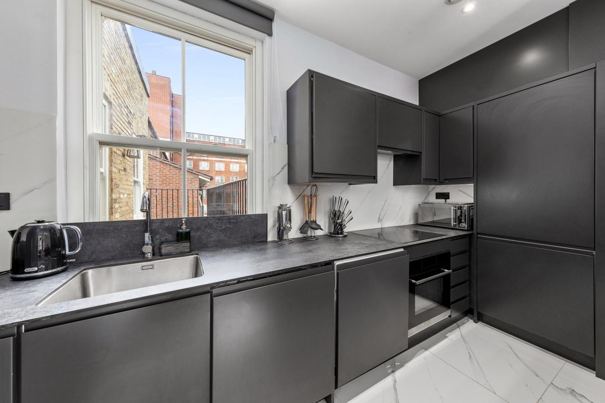 Stylish 2 Bedroom Apartment In Westminster Sleeps 5 With Ac Лондон Екстериор снимка